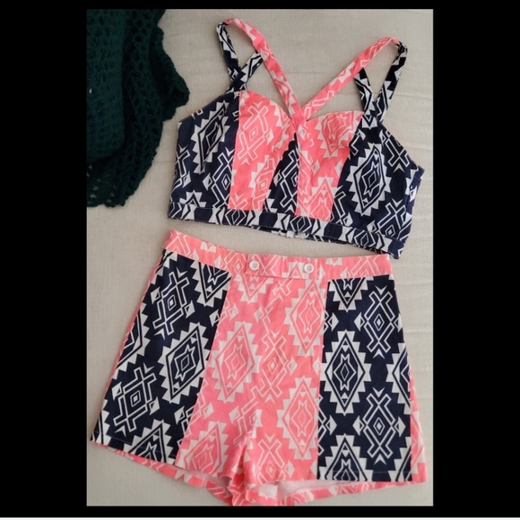 Flying Tomato Tops - Flying Tomato 2-piece